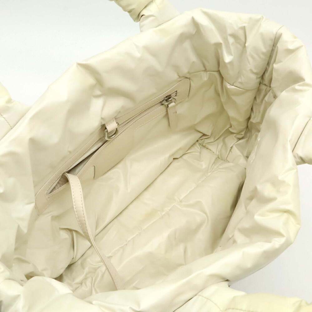 CHANEL White Leather Tote Bag - Picture 7 of 10